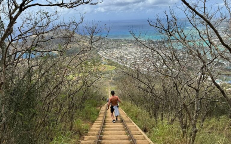 Koko Crater Railway Trail Guide (Koko Head): Everything You Need to Know
